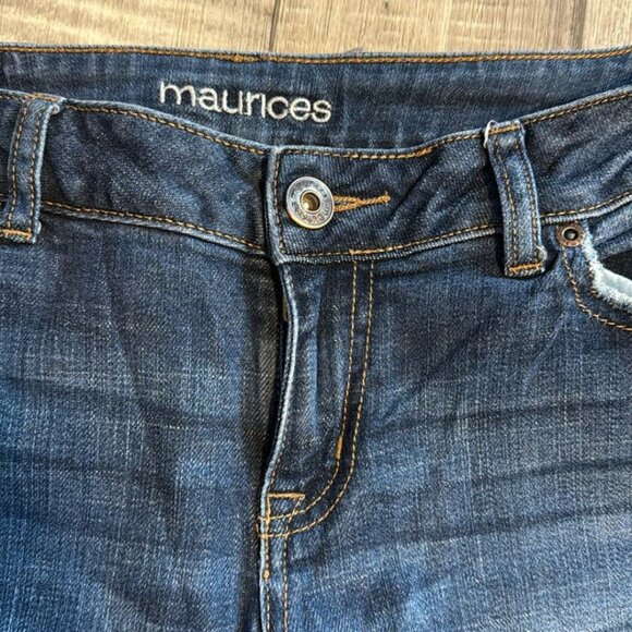 MAURICES Jeans- size 3/4 - Picture 6 of 7